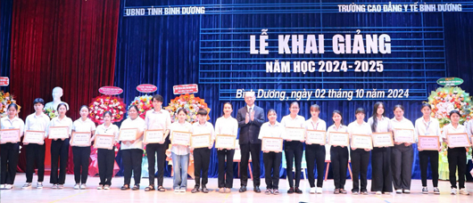 Hoạt động tài trợ