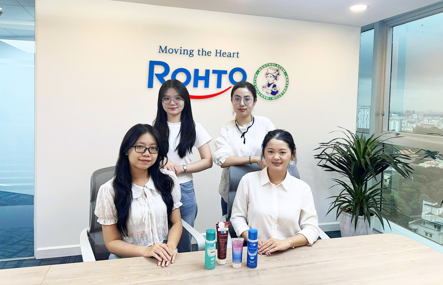 Sinh viên mới tốt nghiệp